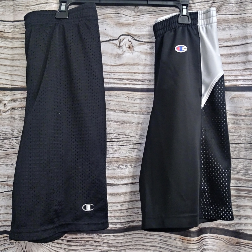 2 pair boys Champion Shorts Size Medium